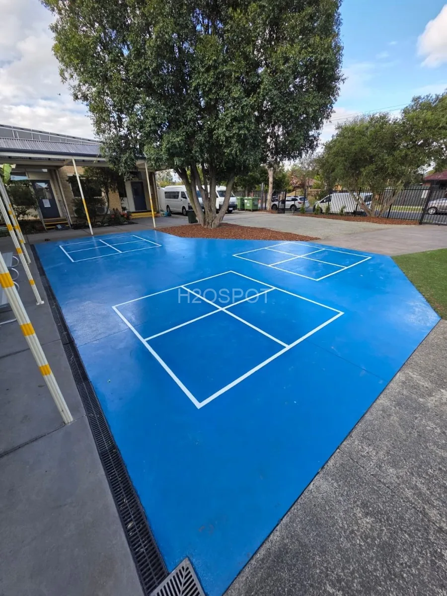 School playground coating, Box Hill